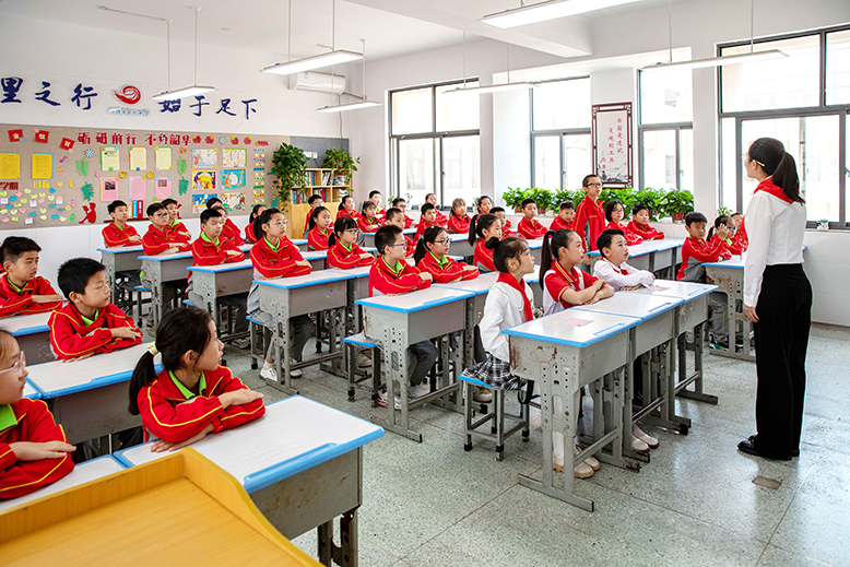 中國少年先鋒隊成立74周年紀念日活動