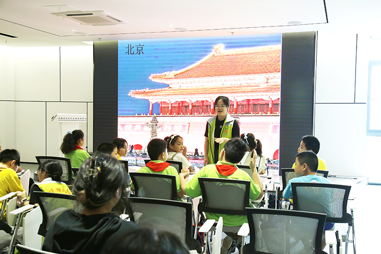 縣新時(shí)代文明實(shí)踐中心開(kāi)設(shè)“假日暑托班”