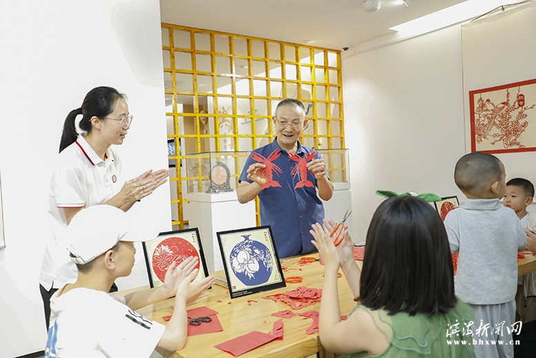 非遺剪紙培訓(xùn)志愿服務(wù)活動